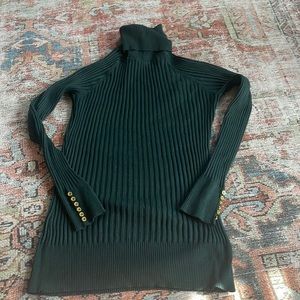 Juniors Pink Rose turtleneck sweater XL (for fitting like a large)